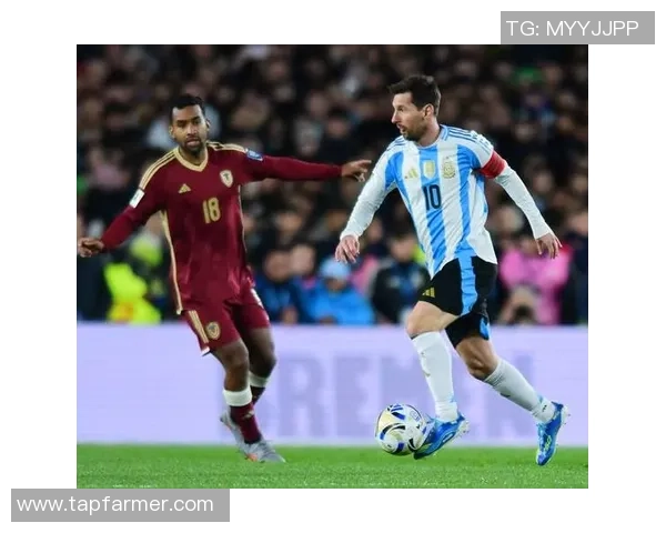 阿根廷足球传奇巨星梅西的辉煌生涯与世界足坛的历史影响